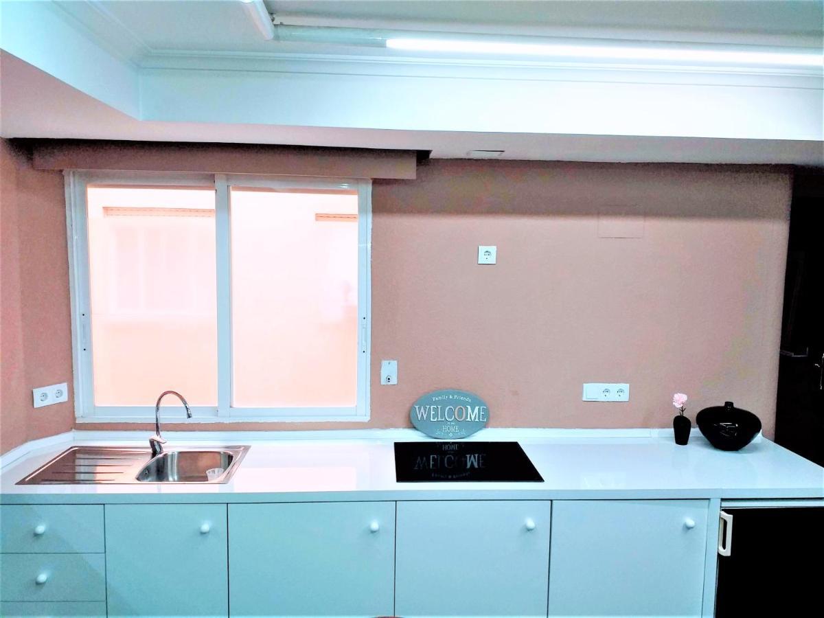 Large Apartment With Large And Sunny Terrace - Garden & Outdoor Gym , Alicante Center Exterior photo