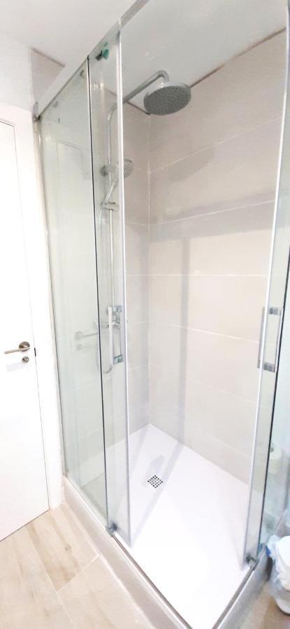 Large Apartment With Large And Sunny Terrace - Garden & Outdoor Gym , Alicante Center Exterior photo